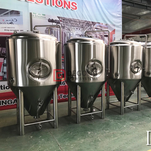 Attrezzatura commerciale per la produzione di birra in acciaio personalizzata da 1000 litri in vendita