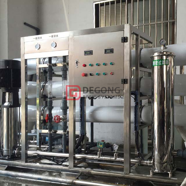 Vendita di apparecchiature per il trattamento del filtro dell'acqua del birrificio / sistema ad osmosi inversa / depuratore d'acqua