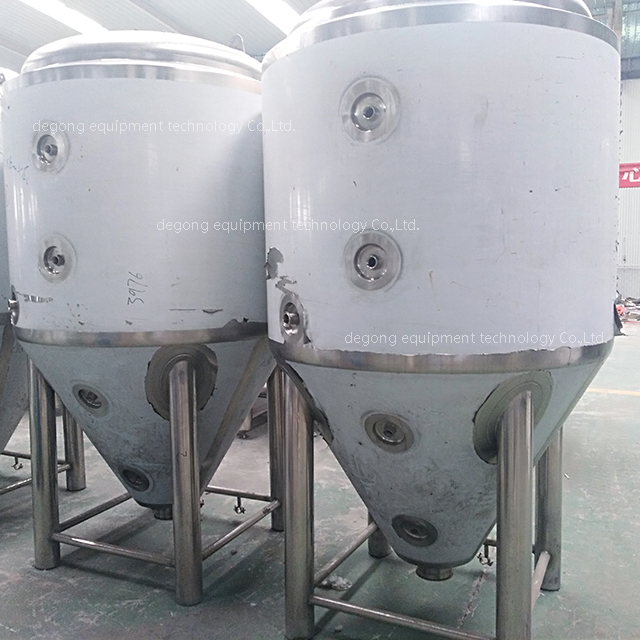 Serbatoi 2000L in acciaio inox Beer Brewing Attrezzature orizzontale lagerizzazione in fabbrica di birra