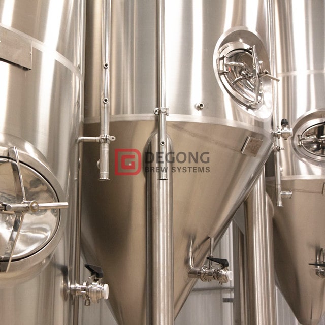 Serbatoio del birrificio per birra fermentatore per birra isolato conico laterale / superiore personalizzabile 1000L disponibile per la vendita
