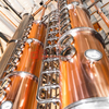 Distillatore in rame rosso chiavi in ​​mano da 1000 litri per distillazione di vodka, gin, whisky, brandy e rum