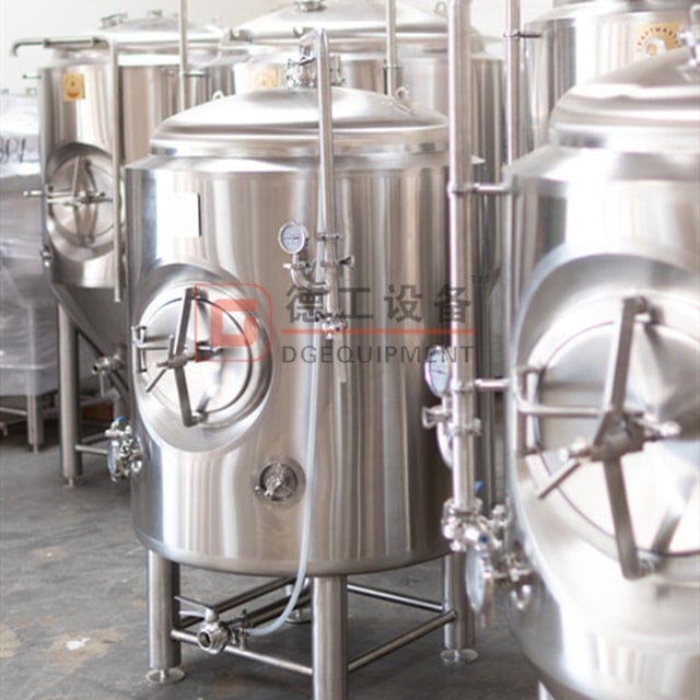 5BBL 10BBL 15BBL 20BBL Craft Serbatoio di maturazione del serbatoio di birra brillante con giacca Popolare in Sud America